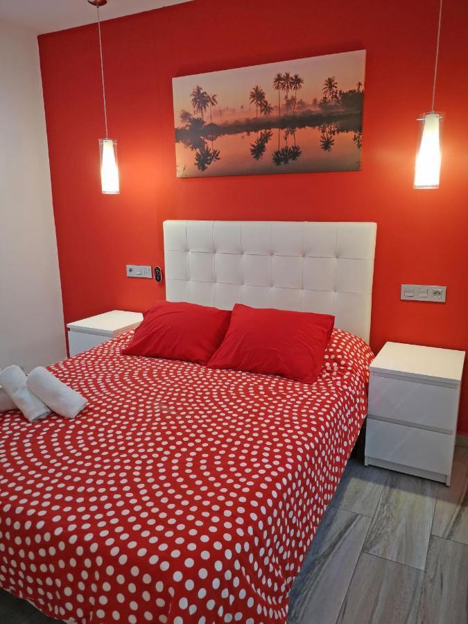 Conil Red-Black Apartment Кониль-де-ла-Фронтера Экстерьер фото